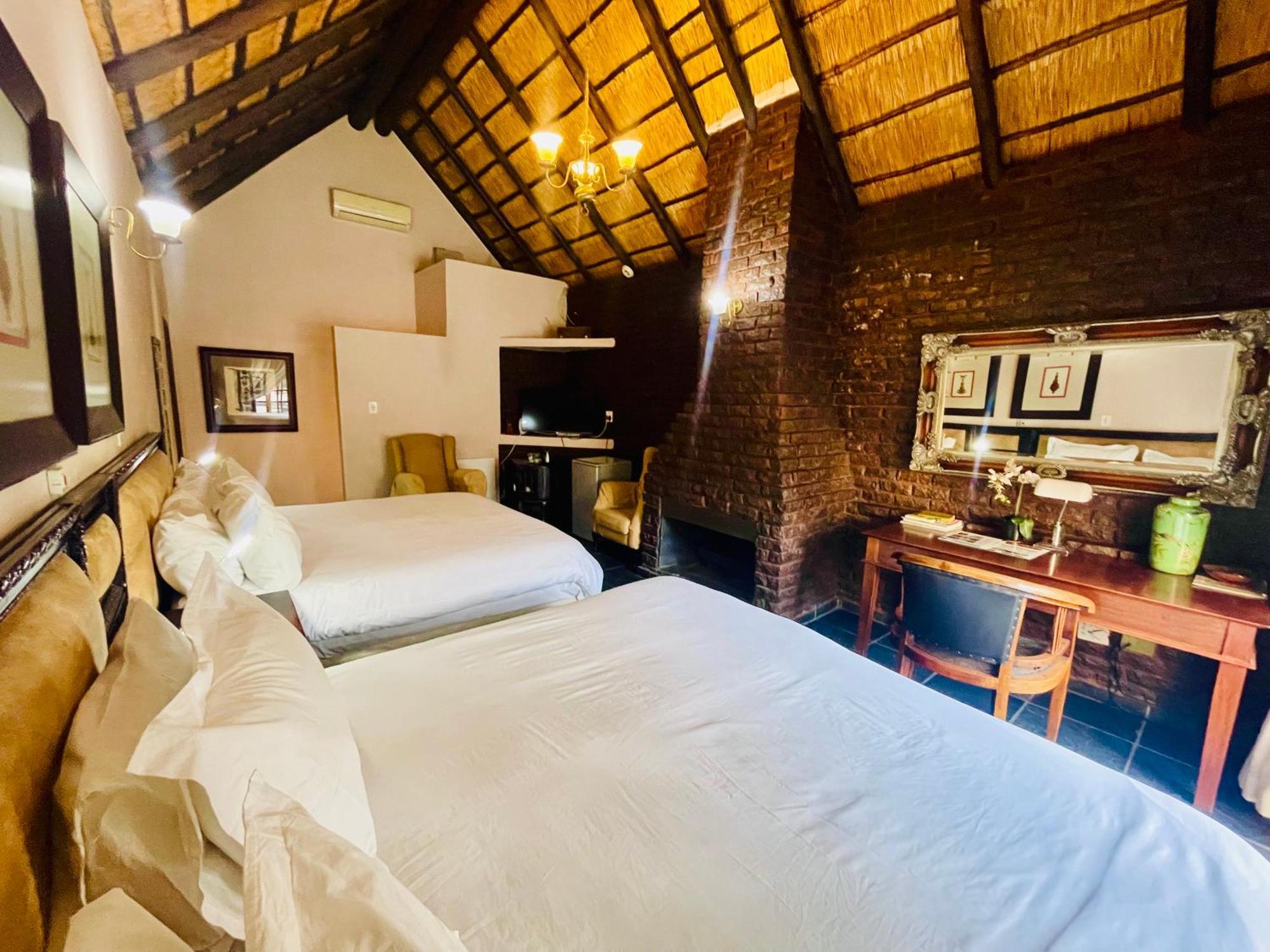 Pretoria Mansion Boutique Hotel Coral Tree Exterior photo